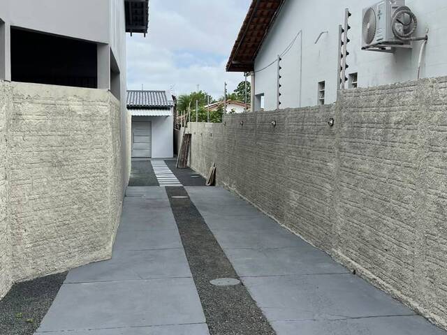 para em - 3